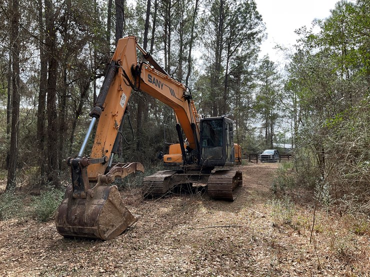 #3104-•-2014-sany-sy-215-excavator-image-2