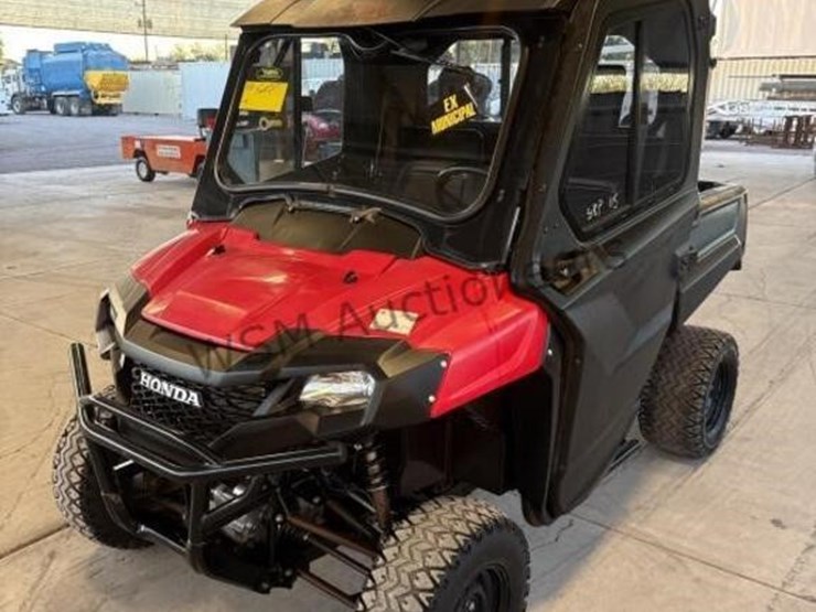 2018-honda-pipneer-sxs-image-4