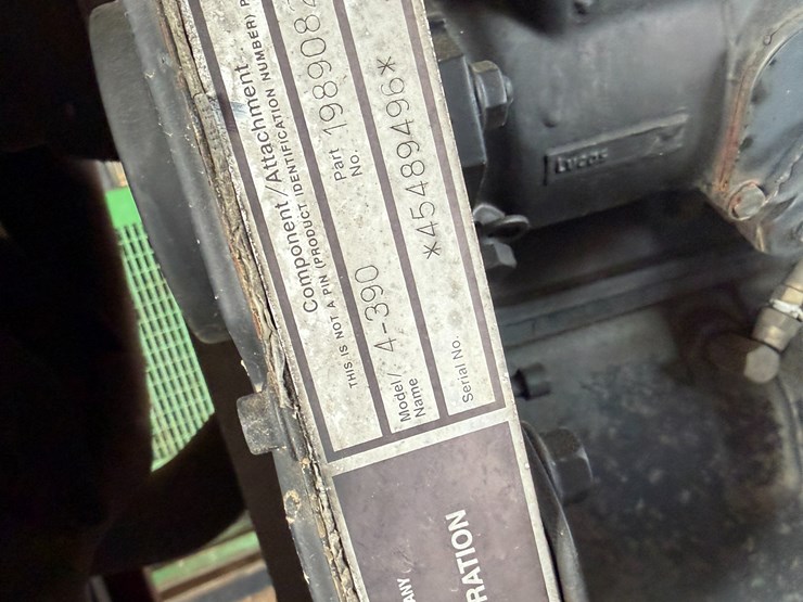 case-ih-4390-image-28