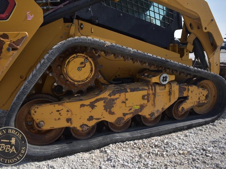 2023-caterpillar-259d3-image-37