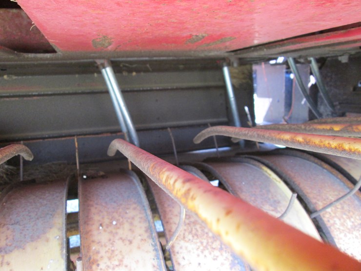 new-holland-273-image-13