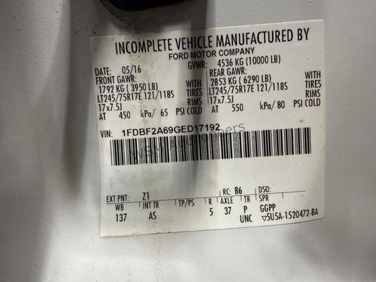 2016-ford-f250-image-18