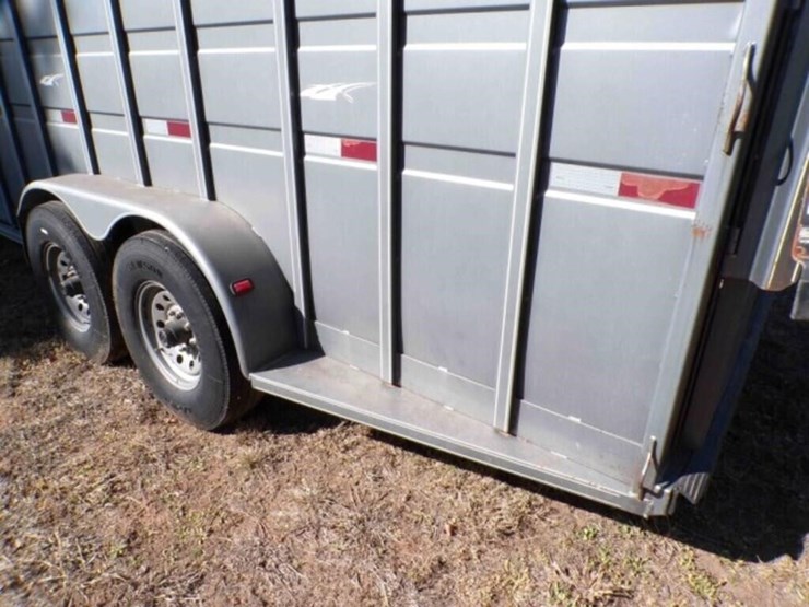 2008-titan-trailer-image-19