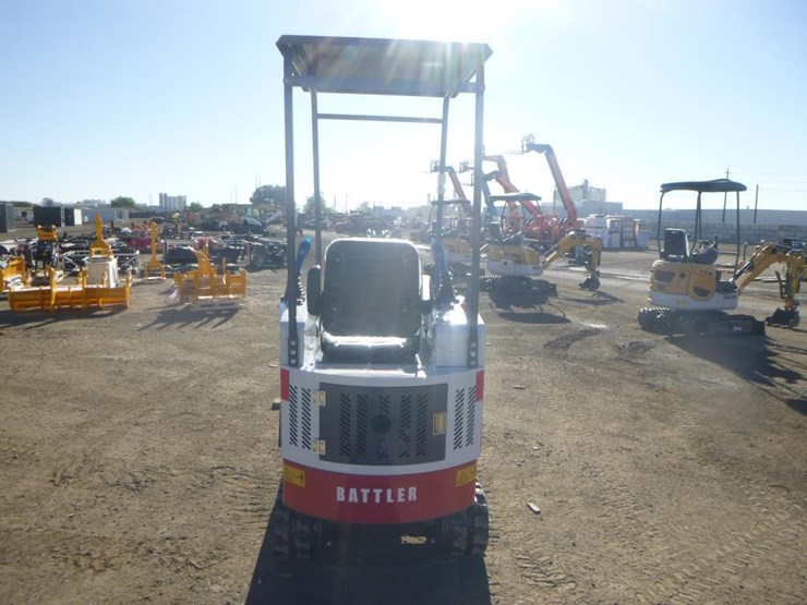 bttl-et15h-6-hydraulic-excavator-image-8