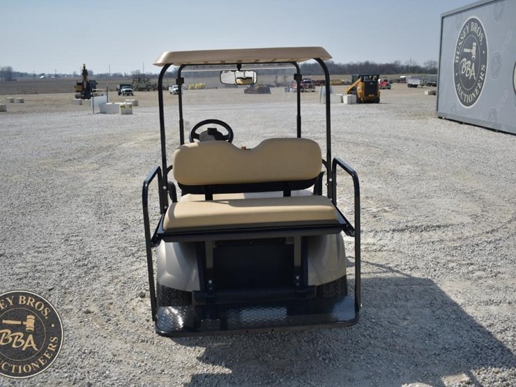 2020-e-z-go-txt-42714-image-6