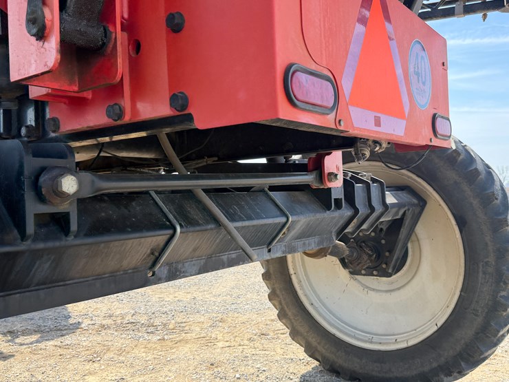 2011-apache-as1020-image-43