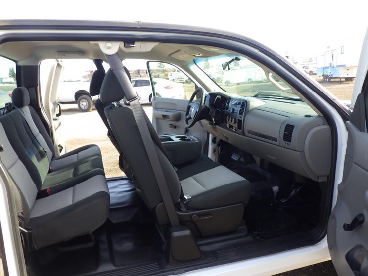 2008-chevrolet-1500-image-6