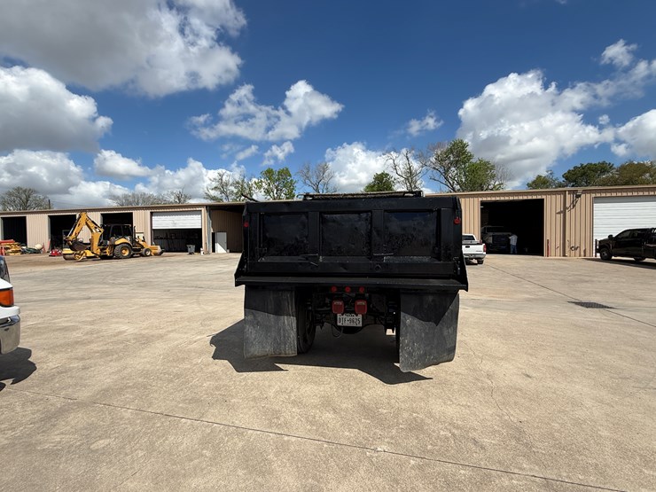 2015-ford-f750-image-4