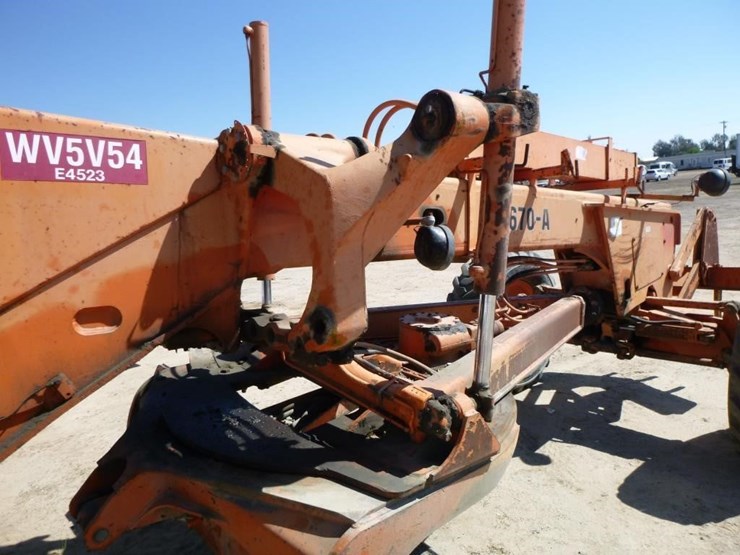 1980-john-deere-jd670-a-motor-grader-image-24