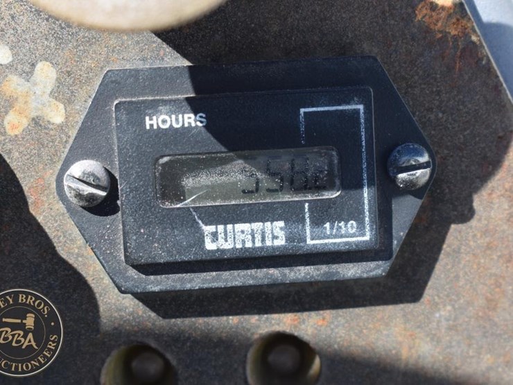 2010-benford-2010sd-image-41