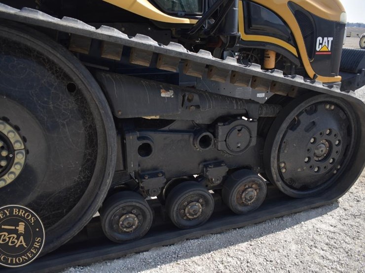 2004-challenger-mt765b-image-38