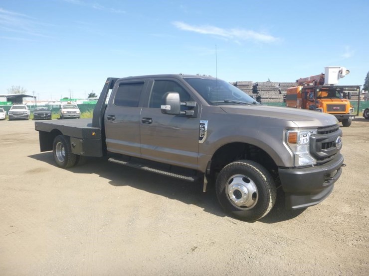2020-ford-f350-image-2