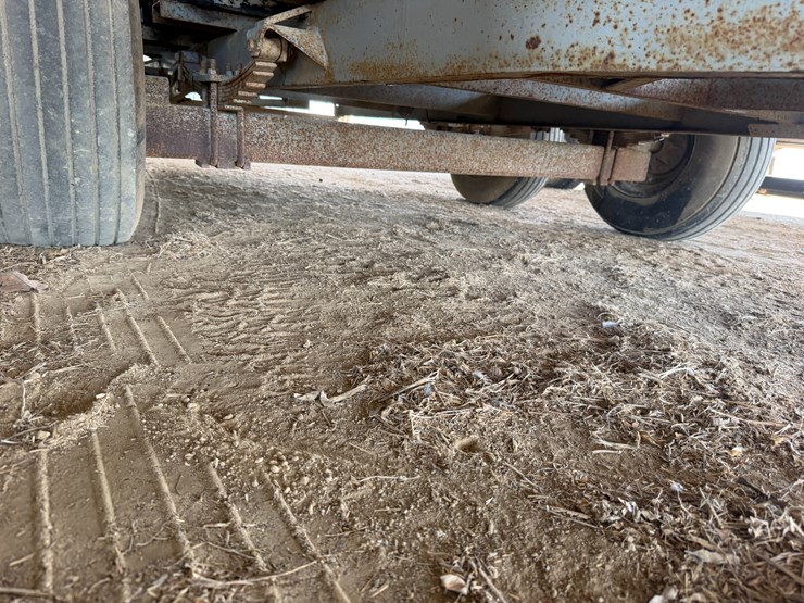 #40296-•-1600gal-t/a-nurse-trailer-image-22