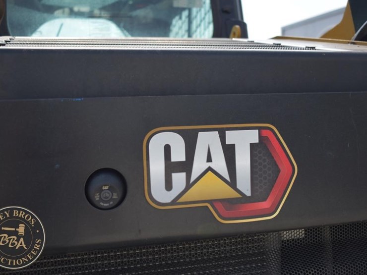 2022-caterpillar-259d3-image-27