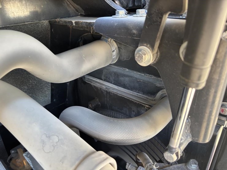 2020-takeuchi-tb230-image-56