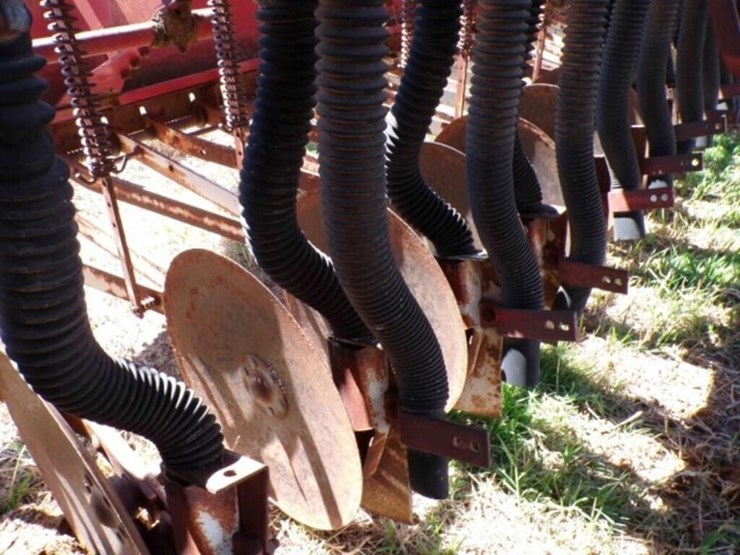 international-510-image-11