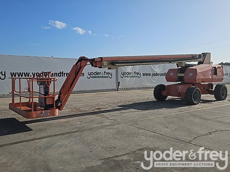 2011-jlg-860sj-image-1