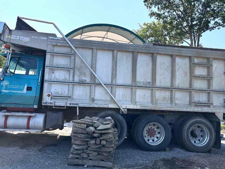 1994-ford-ltl9000-image-3