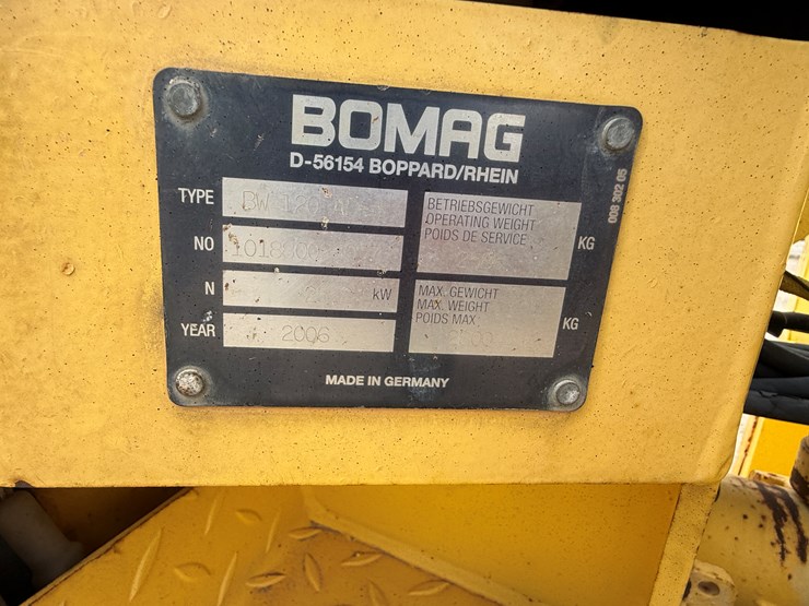 #2610-•-2006-mag-bw120ad-4-pneumatic-roller-image-4