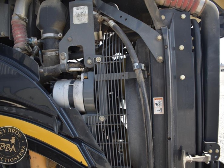 2004-challenger-mt765b-image-17