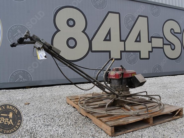 master-48in-walkbehind-trowel-42690-image-1