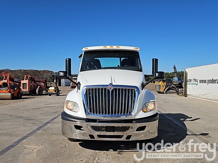 2018-international-lt-image-13