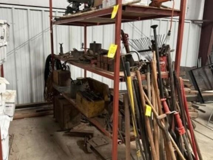 square-tubing-shelves-&-contents-image-8