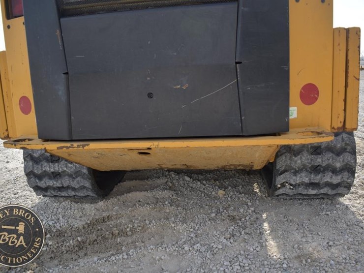 2022-caterpillar-259d3-image-28