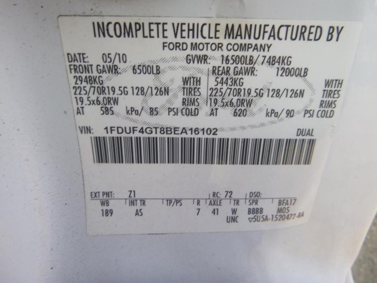 2011-ford-f450-image-23