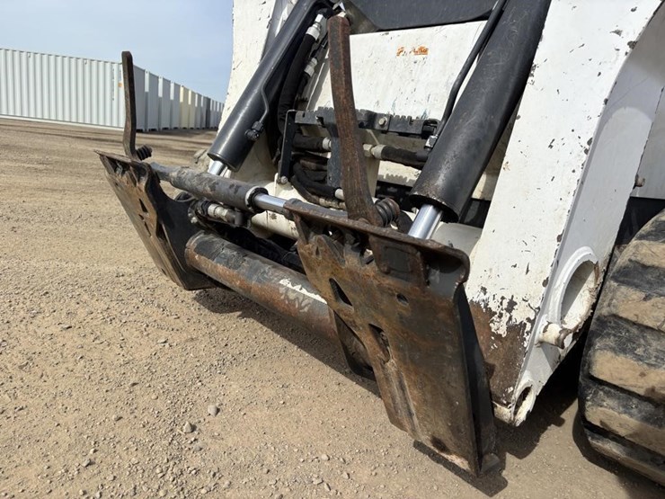 2017-bobcat-t650-image-9