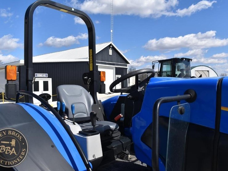 2023-new-holland-workmaster-120-image-38