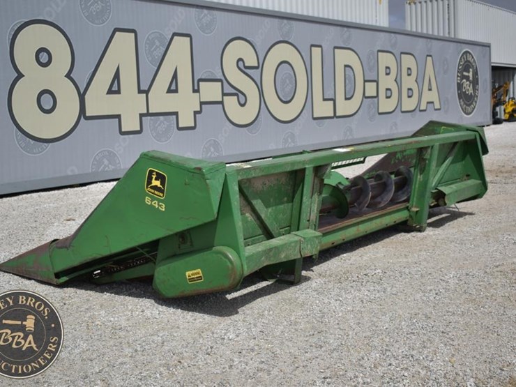 john-deere-643-image-1