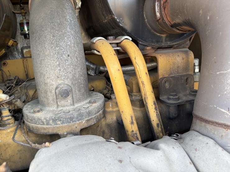 2006-caterpillar-143h-image-81