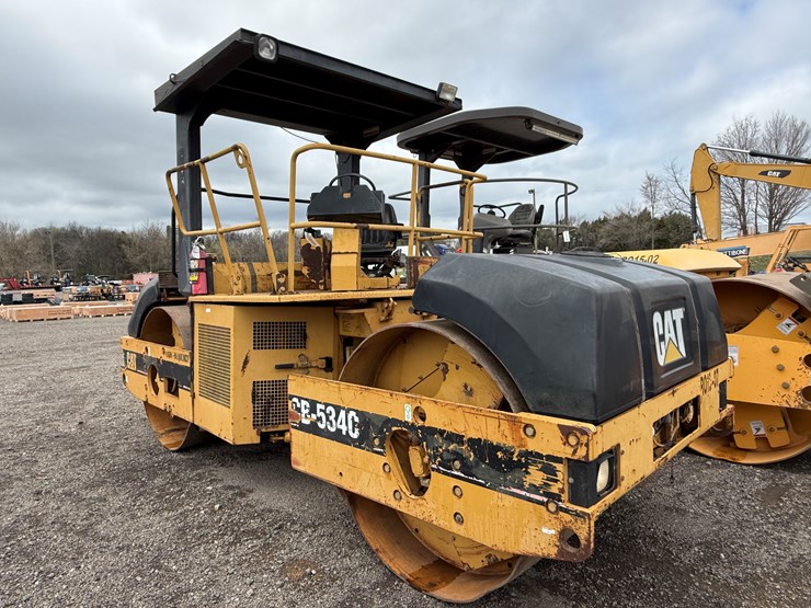 caterpillar-cb-534c-image-1