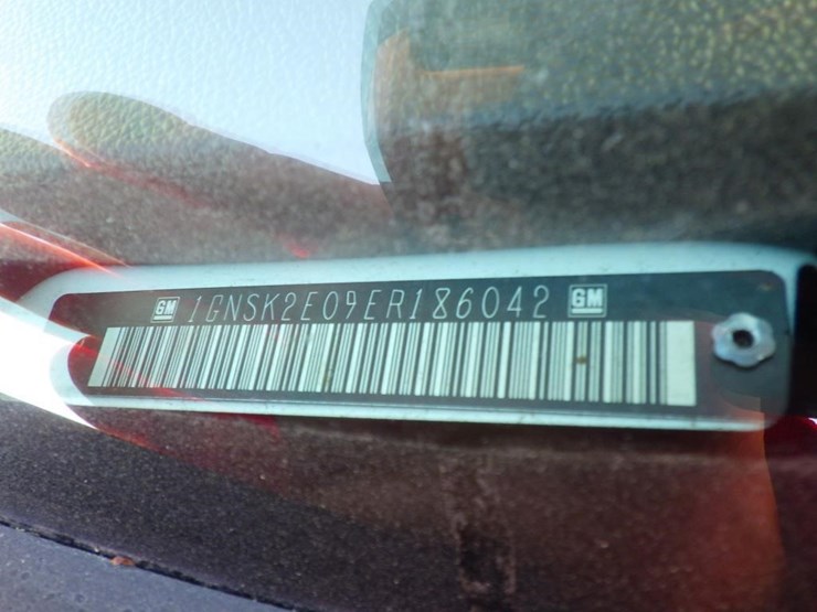 2014-chevrolet-tahoe-image-15