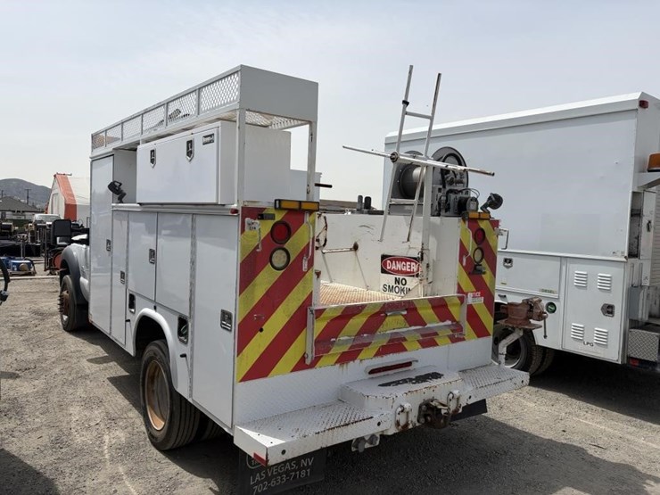 2015-ford-f550-image-4