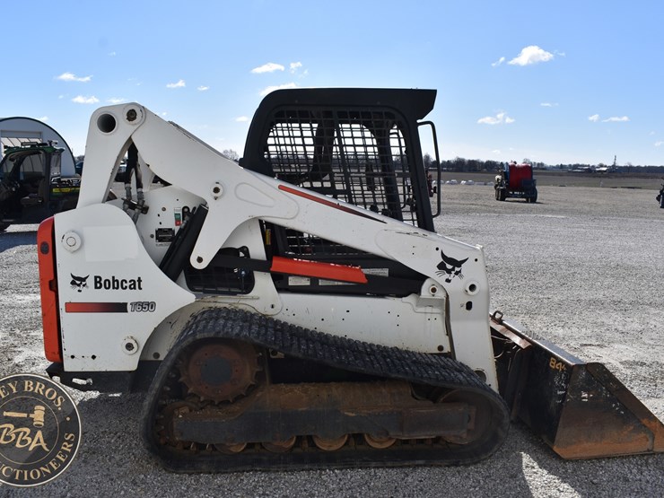 2016-bobcat-t650-image-21