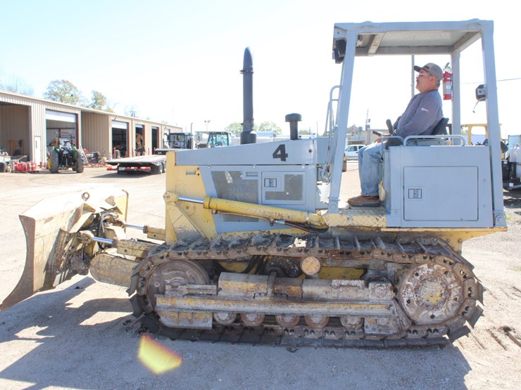 1998-komatsu-d38e-1-image-2