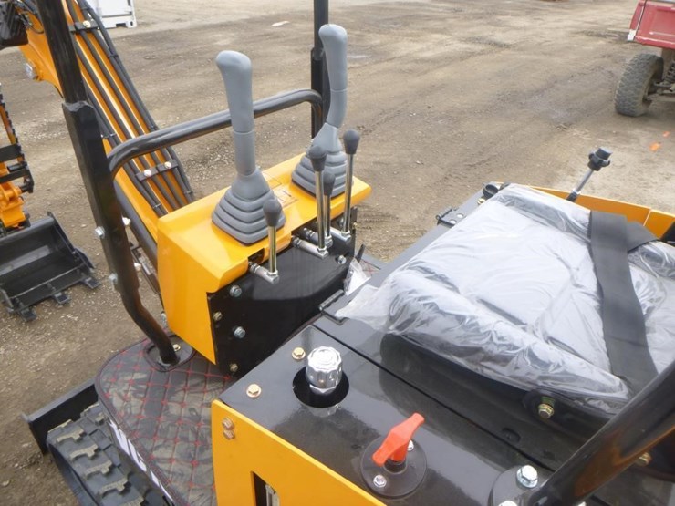 vicsec-vc13-hydraulic-excavator-image-21