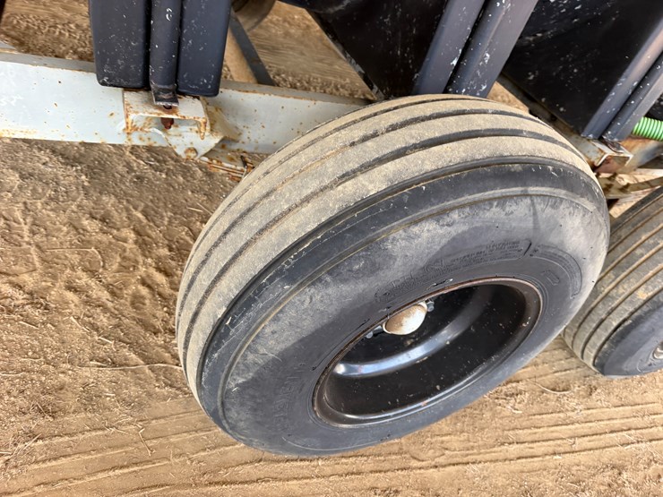 #40296-•-1600gal-t/a-nurse-trailer-image-13