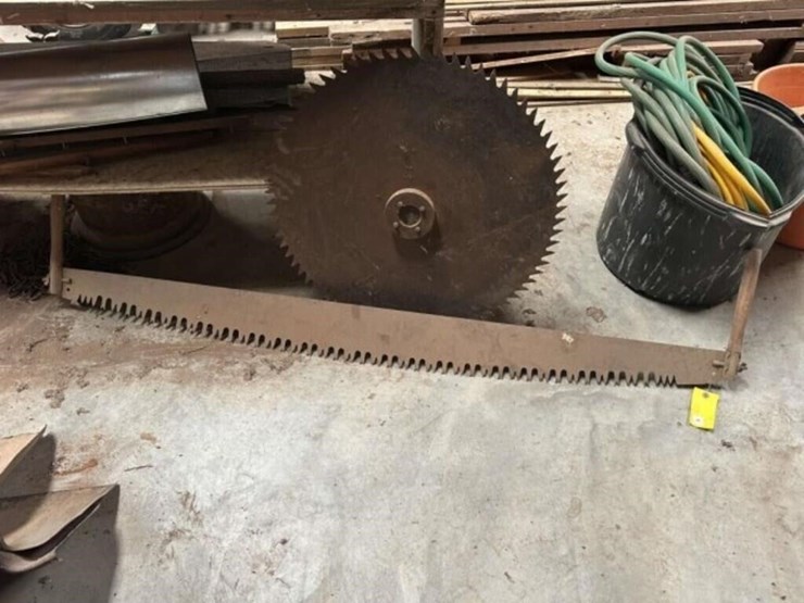vintage-2-man-saw-image-2
