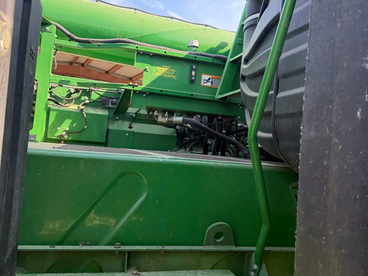 2014-john-deere-s670-image-118