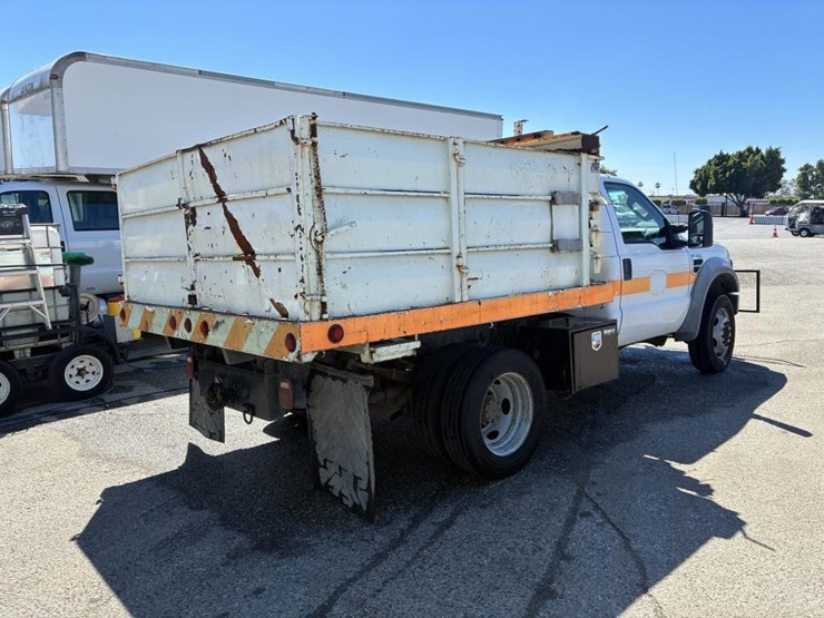 2008-ford-f450-image-3