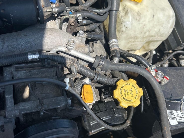 2004-subaru-impreza-awd-sedan-image-19