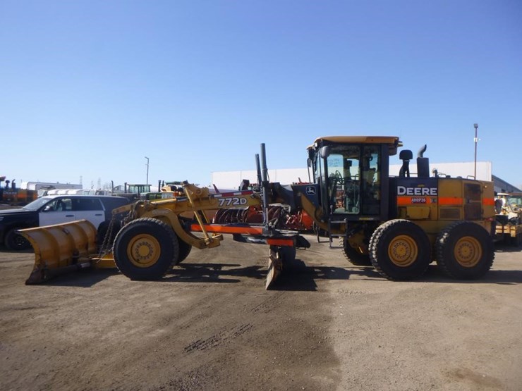 2008-deere-772d-image-5