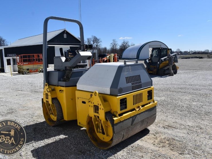 2010-benford-2010sd-image-5