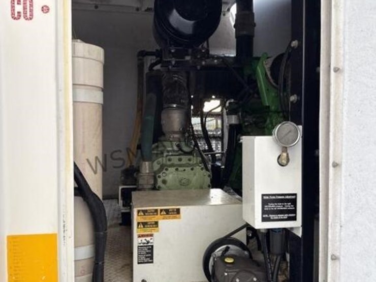 2009-international-durastar-4400-image-26