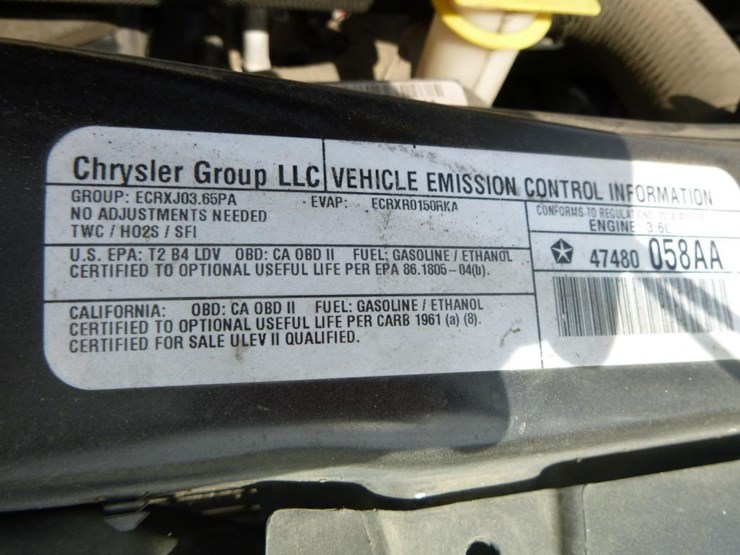 2014-dodge-grand-caravan-image-33