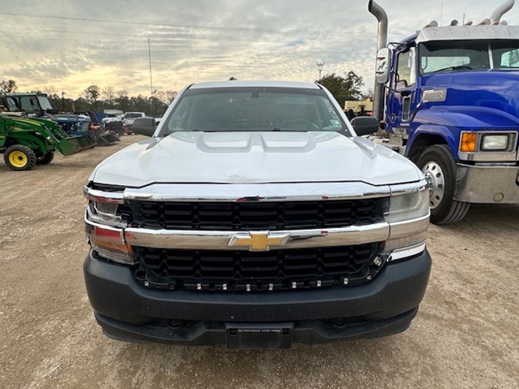 2016-chevrolet-k1500-image-6