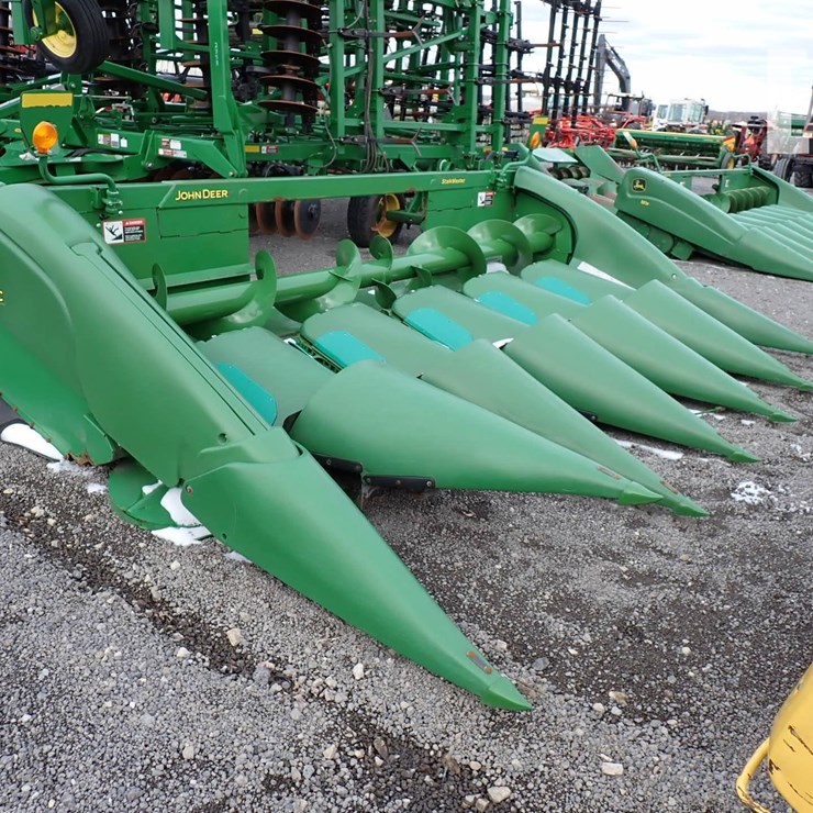 2008 JOHN DEERE 606C